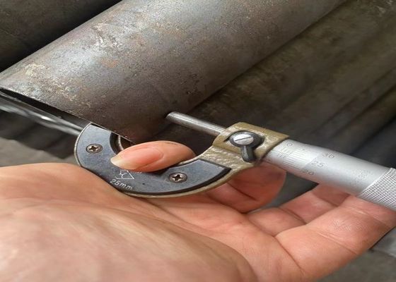 أنبوب فولاذي مبادل حراري سميك للجدار Sch 40 Sch 80 21.3mm 812.8mm أنبوب فولاذي ذو قطر كبير