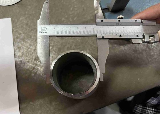 ASME B 16.9 معايير أدوات الأنبوب المقوى من الفولاذ المقاوم للصدأ للتطبيقات الثقيلة