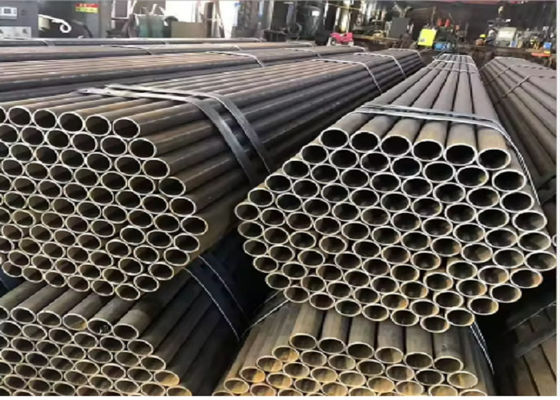 ERW أنابيب الفولاذ الكربوني 0.5-60mm 12M Q195 الطول أنابيب الفولاذ للجدارة