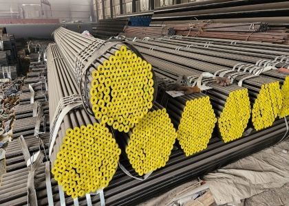 أنابيب بدون خيوط قياسية ASTM A53 مع خدمة الطلاء الأسود