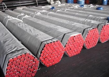 ASTM EN أنبوب تبادل الحرارة الصلب لأداء تبادل الحرارة للخدمات الثقيلة