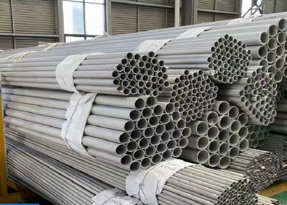 أنابيب الفولاذ المقاوم للصدأ من الصف 304 للتطبيقات الصحية أو الإنشائية العامة