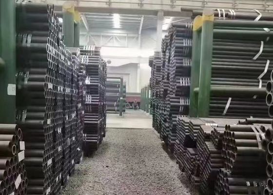 أنبوب الفولاذ سبيكة الطول المخصصة بلا مسام للأنظمة الصناعية