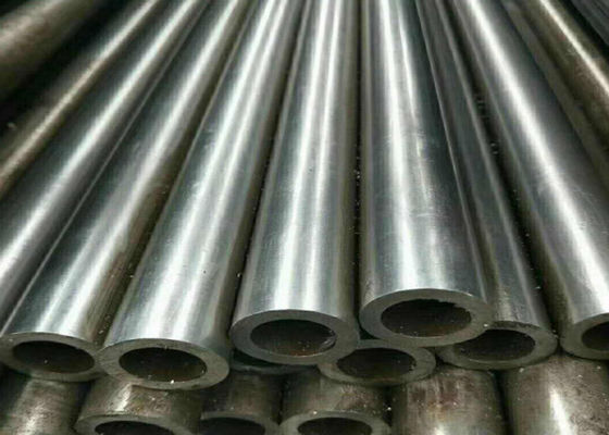 مقاومة للحرارة ASTM A213 الصلب سبائك أنابيب بلا خيوط مع TPI