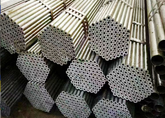 أنابيب الغلاية من الفولاذ اللاصق أنابيب خطوط الفولاذ اللاصق لـ Superheater