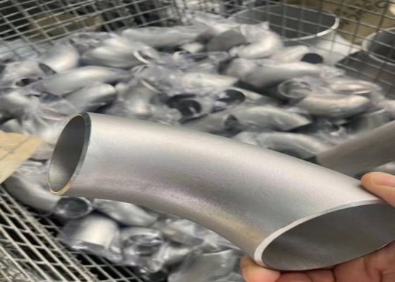 أدوات أنابيب الفولاذ المصنوع من سبائك الدعم المخصص للأداء في Sch10-Xxs 2-60mm