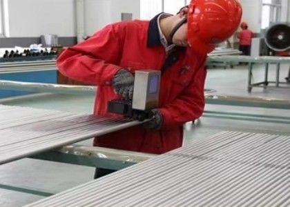 ASTM A500 أقسام فولاذية مجوفة قطر داخلي 1-20mm تصميم متين
