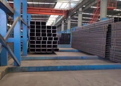 ASTM A500 قطاعات فولاذية مستطيلة مجوفة مع خدمة معالجة التجويف والسطح الملون