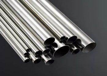 أنابيب الفولاذ المقاوم للصدأ بطول 2500mm مع تقنية المطاط البارد
