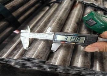 أنابيب الصلب الكربوني المضادة للصدأ ASTM A106 ± 5 ٪