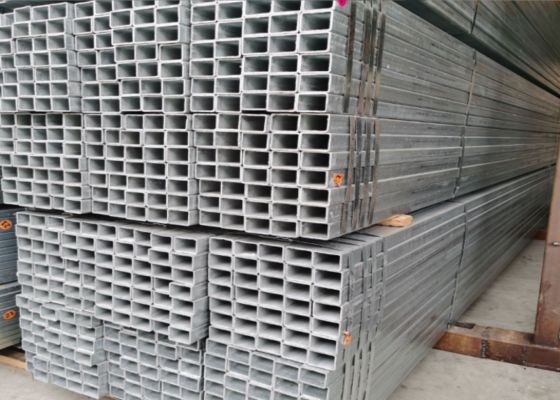 مقاطع فولاذية مجوفة بسماكة 0.5-50 مم ASTM A500 لأنابيب الهياكل