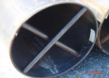 أنابيب الفولاذ LSAW مع سمك الجدار 5mm-50mm والقطر الخارجي 355.6mm-2320mm مع طلاء 3PE