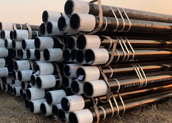 أنبوب غطاء من الفولاذ الكربوني مع نهاية ذكر / أنثى متداخلة وسمك 2.11mm إلى 300mm لمعايير API5CT N80 L80 P110