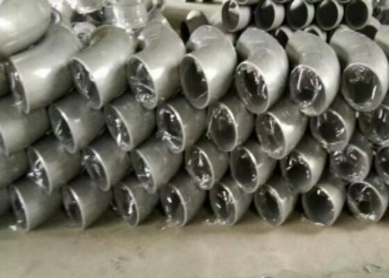 أجهزة صيانة أنابيب الفولاذ المقاوم للصدأ المصنوعة من أجهزة OEM مع مقاومة عالية للتآكل ومعايير ASME B 16.9 في نطاق 1/2 بوصة - 24 بوصة