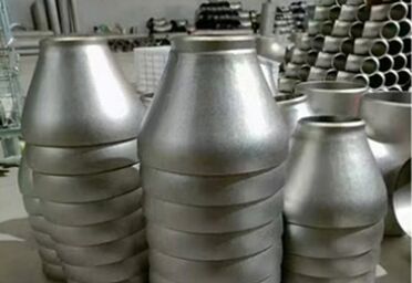 أدوات أنابيب الفولاذ مع وصلة لحام مؤخرة مقاومة للتآكل عالية WPB الصف الفولاذ المقاوم للصدأ