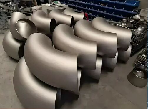 أدوات الأنبوب الفولاذية عالية المقاومة للتآكل مع معالجة الدقة +/- 0.01mm و تقنيات الضغط الساخن / البارد