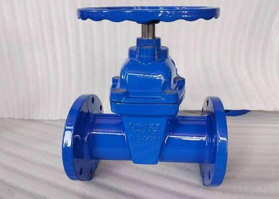 API Standard Steel Gate Valve with Manual Operation and Bolted Bonnet for Harsh Industrial Environments