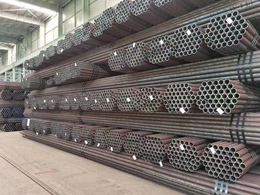 A106 Gr.B أنابيب الفولاذ الخلسة مع 2mm إلى 60mm سمك الجدار للنفط والغاز والصناعات البتروكيماوية