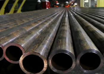 أنبوب فولاذي لمبادل الحرارة المسحوب بالبرد بسماكة الحائط 0.7MM-30MM وشكل مستدير لنقل الحرارة الصناعية